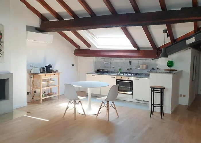 Mansarda Laurent Πάρμα