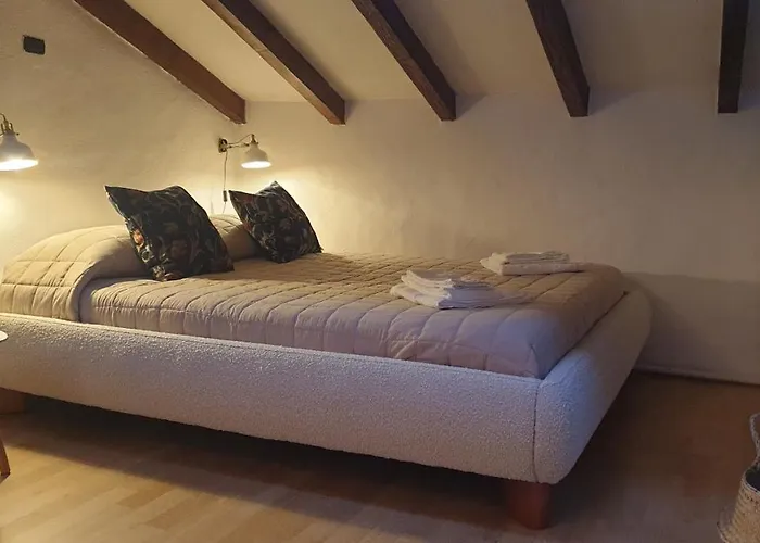 Апартаменти Mansarda Laurent Парма