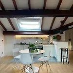 Appartement Mansarda Laurent *