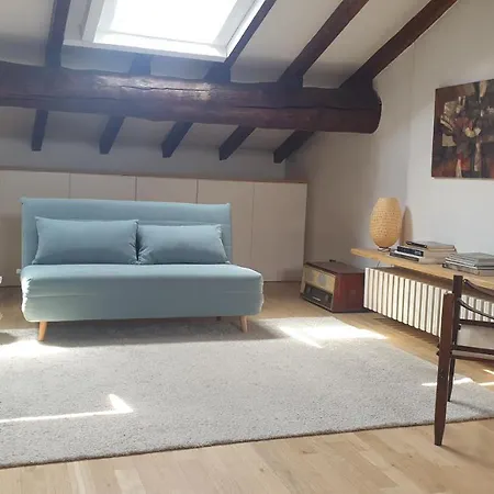 Apartment Mansarda Laurent *