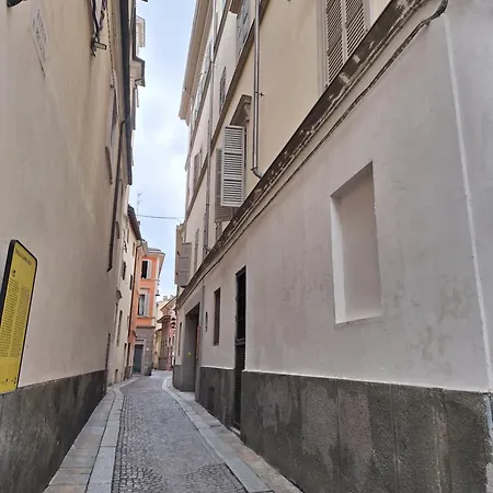 Apartment Mansarda Laurent *