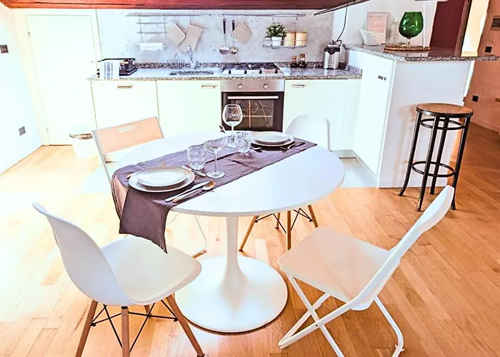 Lejlighed Mansarda Laurent Parma